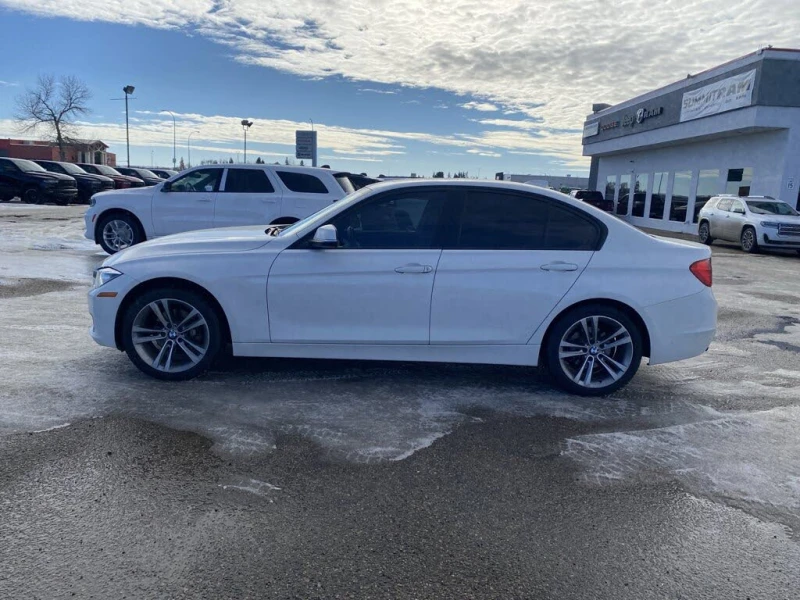 BMW 320 XDRIVE * PANO * ПОДГРЕВ * LED * NAVI * AUTOPILOT, снимка 6 - Автомобили и джипове - 53386444