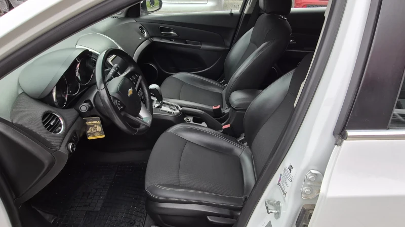 Chevrolet Cruze 2.0 дизел, автоматичен, снимка 9 - Автомобили и джипове - 53475386