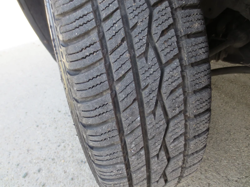 Renault Kangoo 1.5 dci, снимка 16 - Автомобили и джипове - 53536404