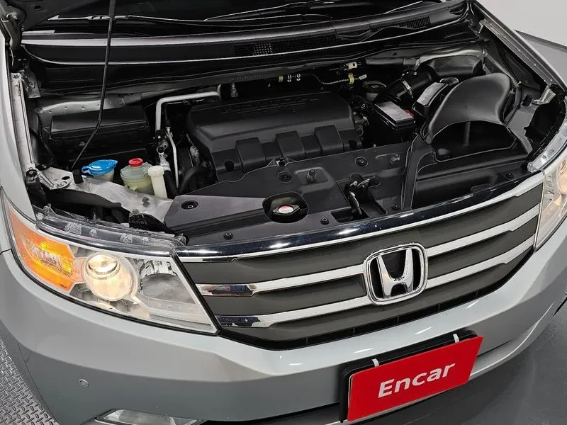 Honda Odyssey 3.5 4Th Generation, снимка 6 - Автомобили и джипове - 55842850