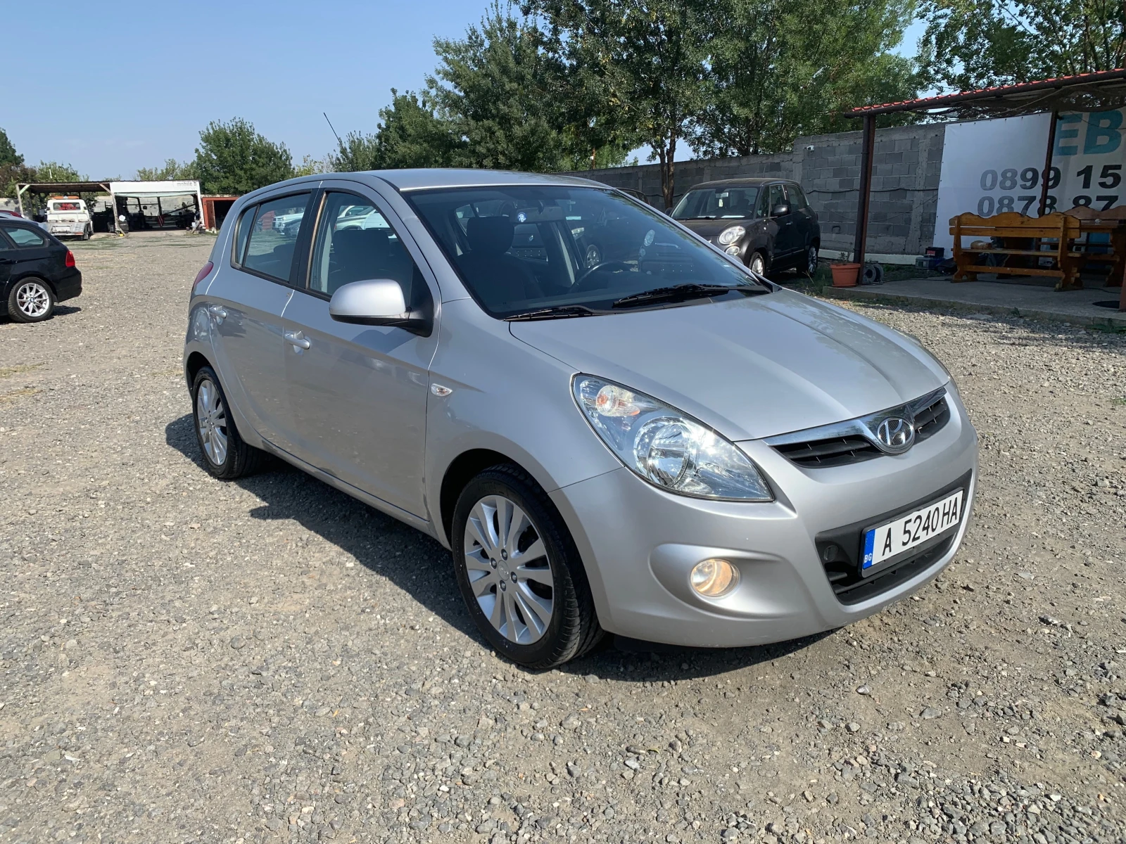 Hyundai I20  Automatic 1.6i (126к.с)БЕНЗИН - изображение 3