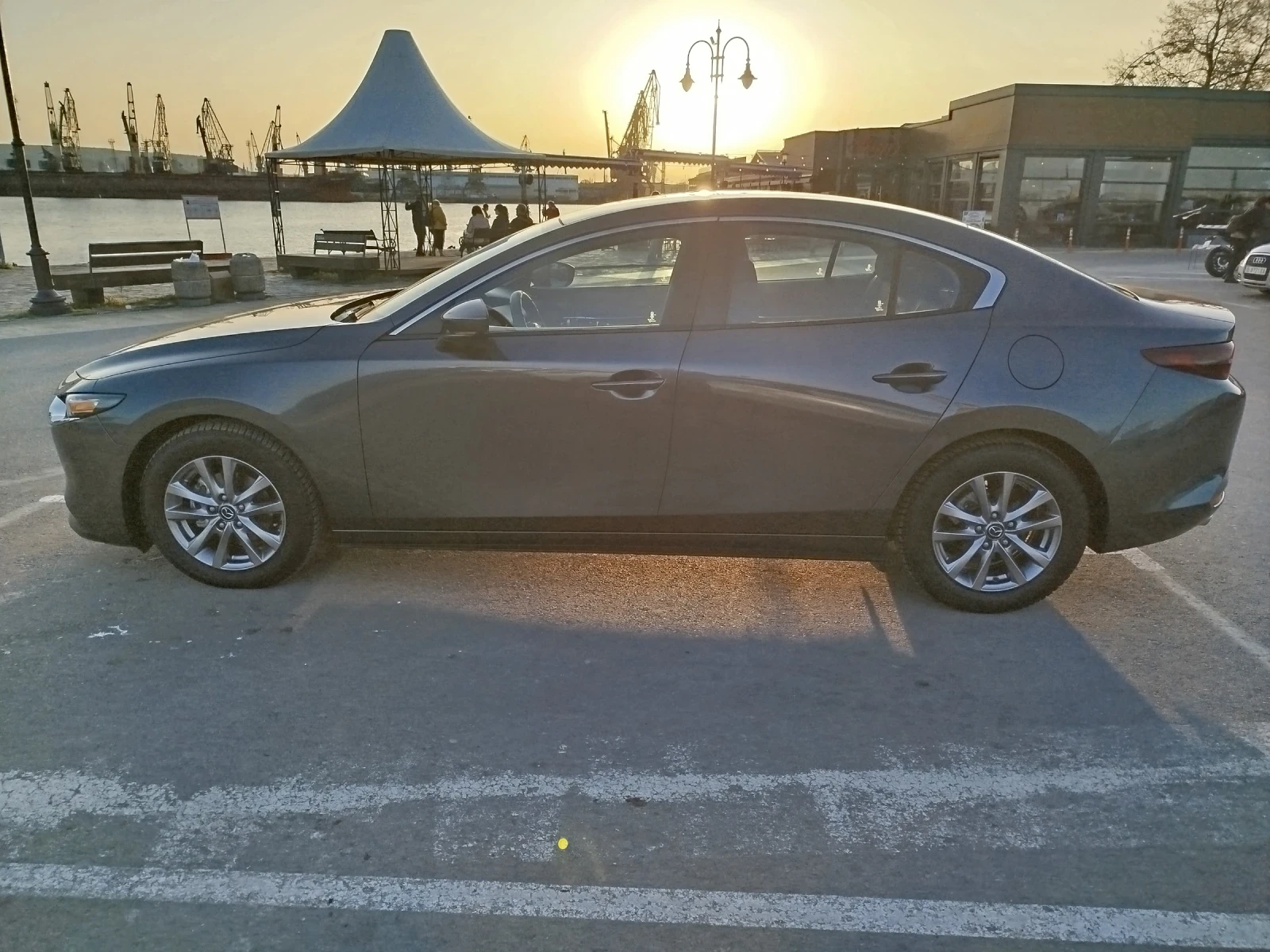 Mazda 3  - изображение 7