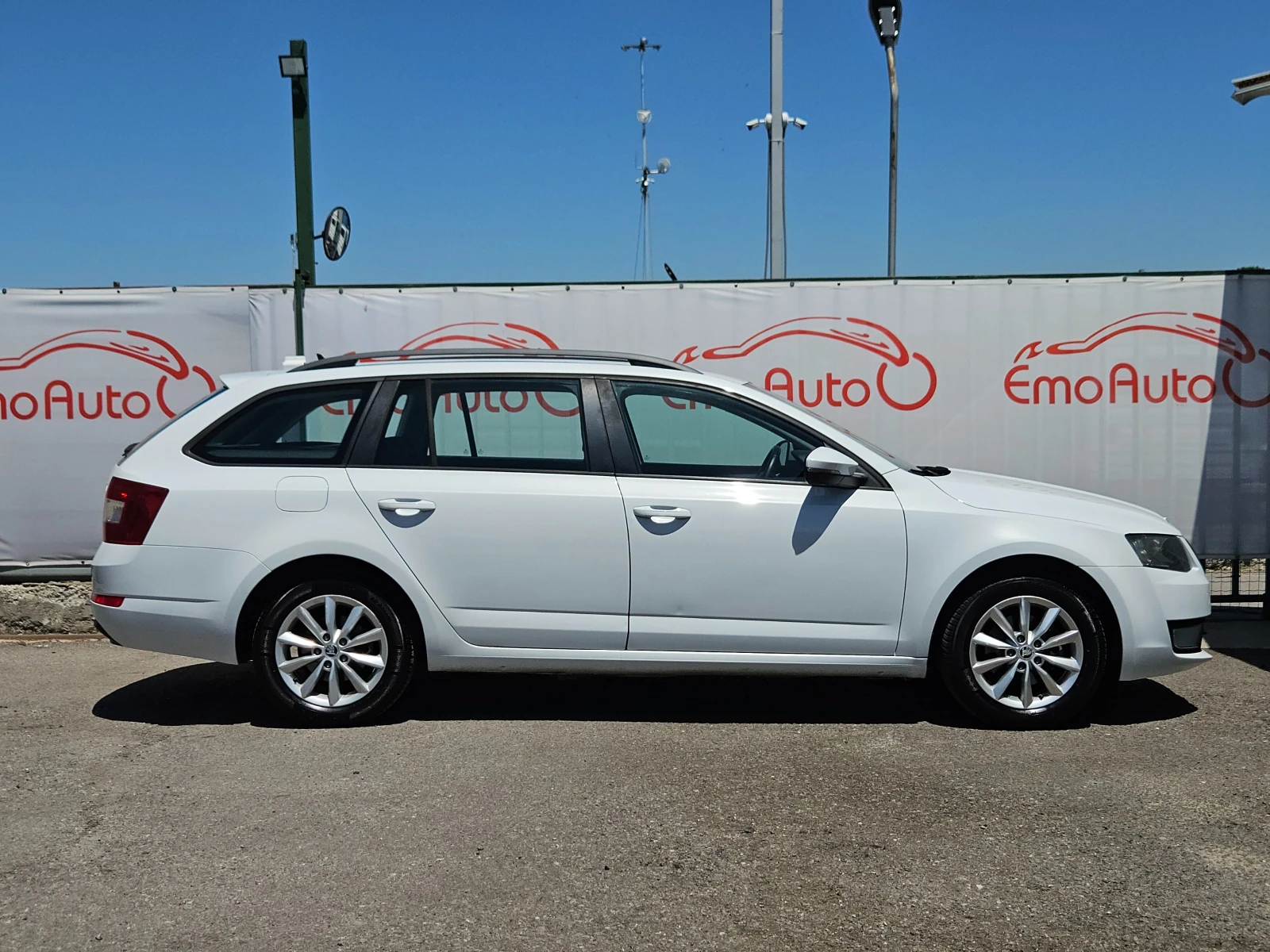 Skoda Octavia 1.4G-TEC/CNG/110k.c/6ск/ACC/NAVI/БЛУТУТ/EURO 6/ТОП - изображение 2