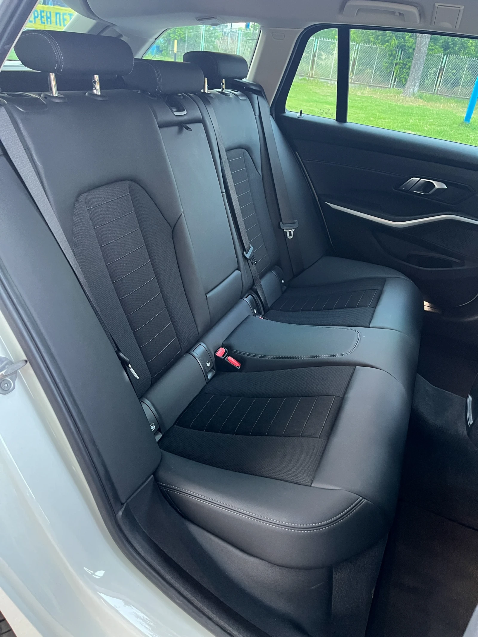 BMW 318 Mild Hybrid | Mobile.bg   12