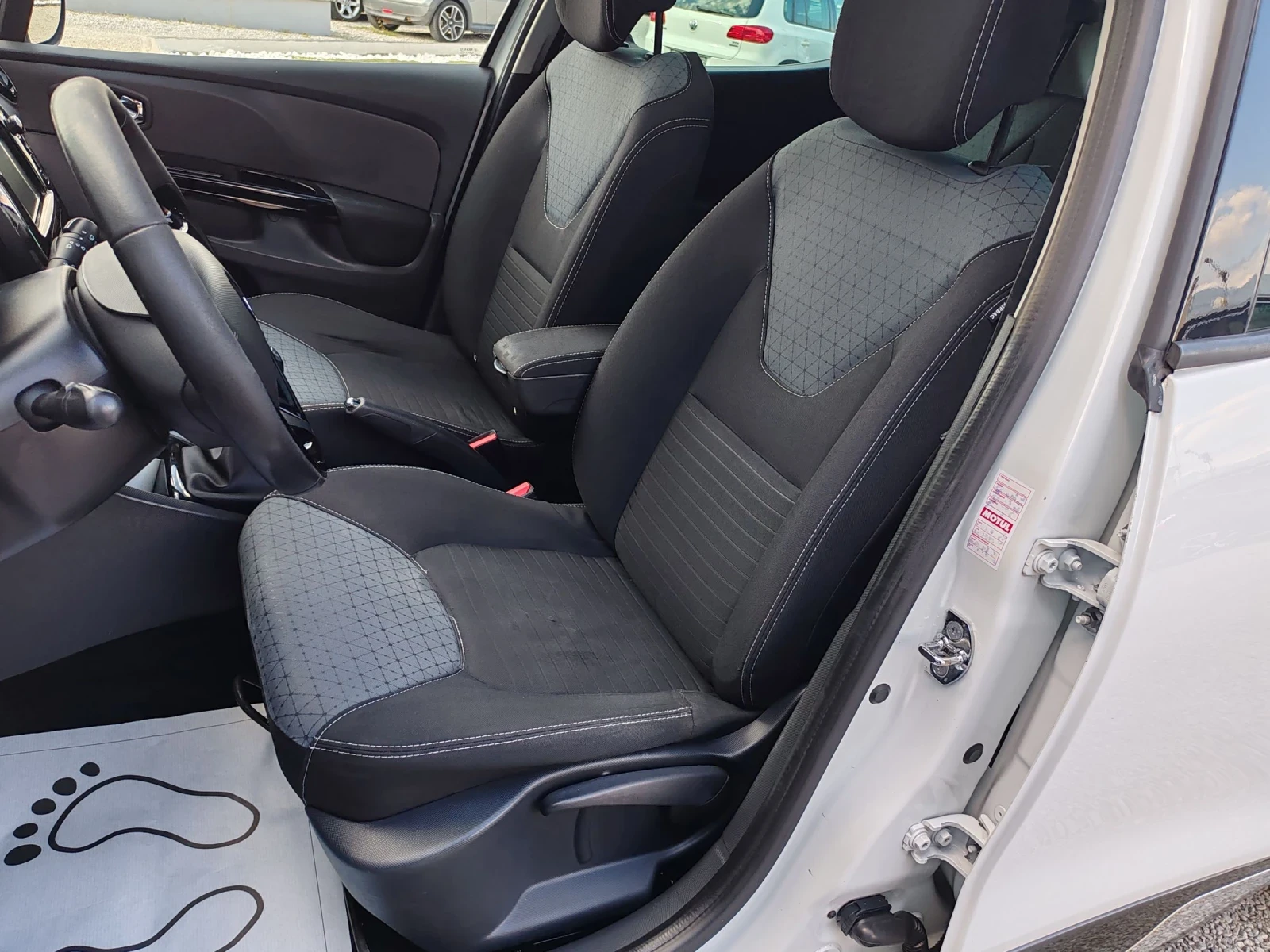Renault Clio 1.5dci Euro5b Navi - изображение 8