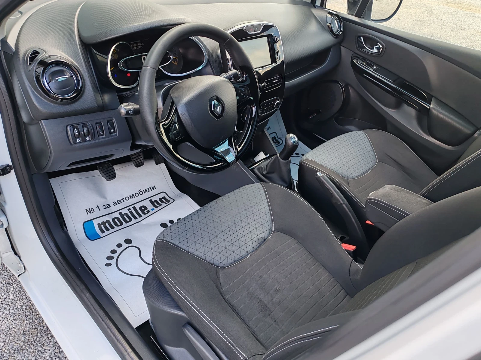 Renault Clio 1.5dci Euro5b Navi - изображение 9