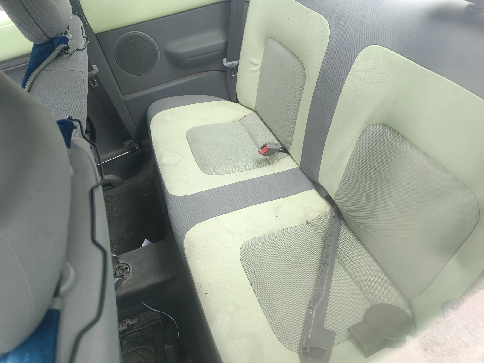 VW Beetle 2.0   | Mobile.bg   9