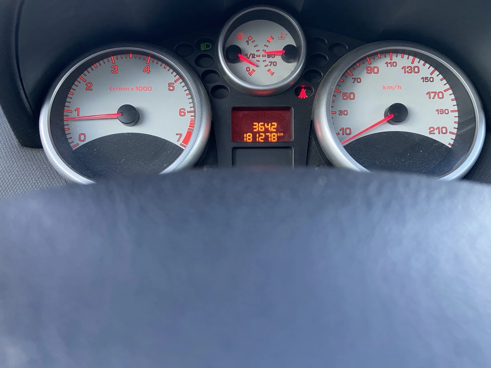 Peugeot 207 | Mobile.bg   11