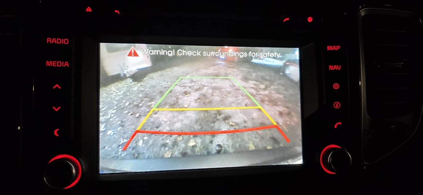 Kia Carens 1.6GDI France  | Mobile.bg   16