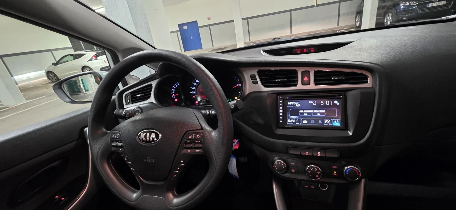 Kia Ceed 1.4i  Italy  | Mobile.bg   13