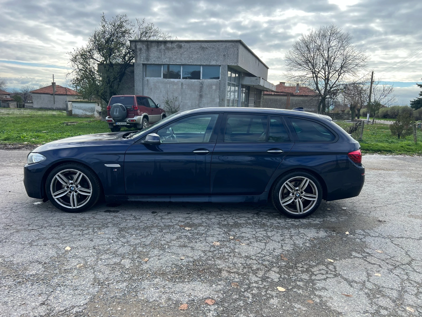 BMW 530 3000 - изображение 3