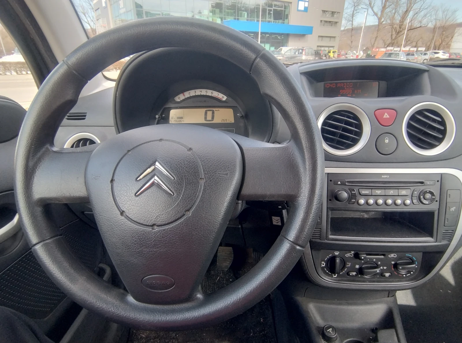 Citroen C3 1.2i Супер състояние!, снимка 13 - Автомобили и джипове - 53717616