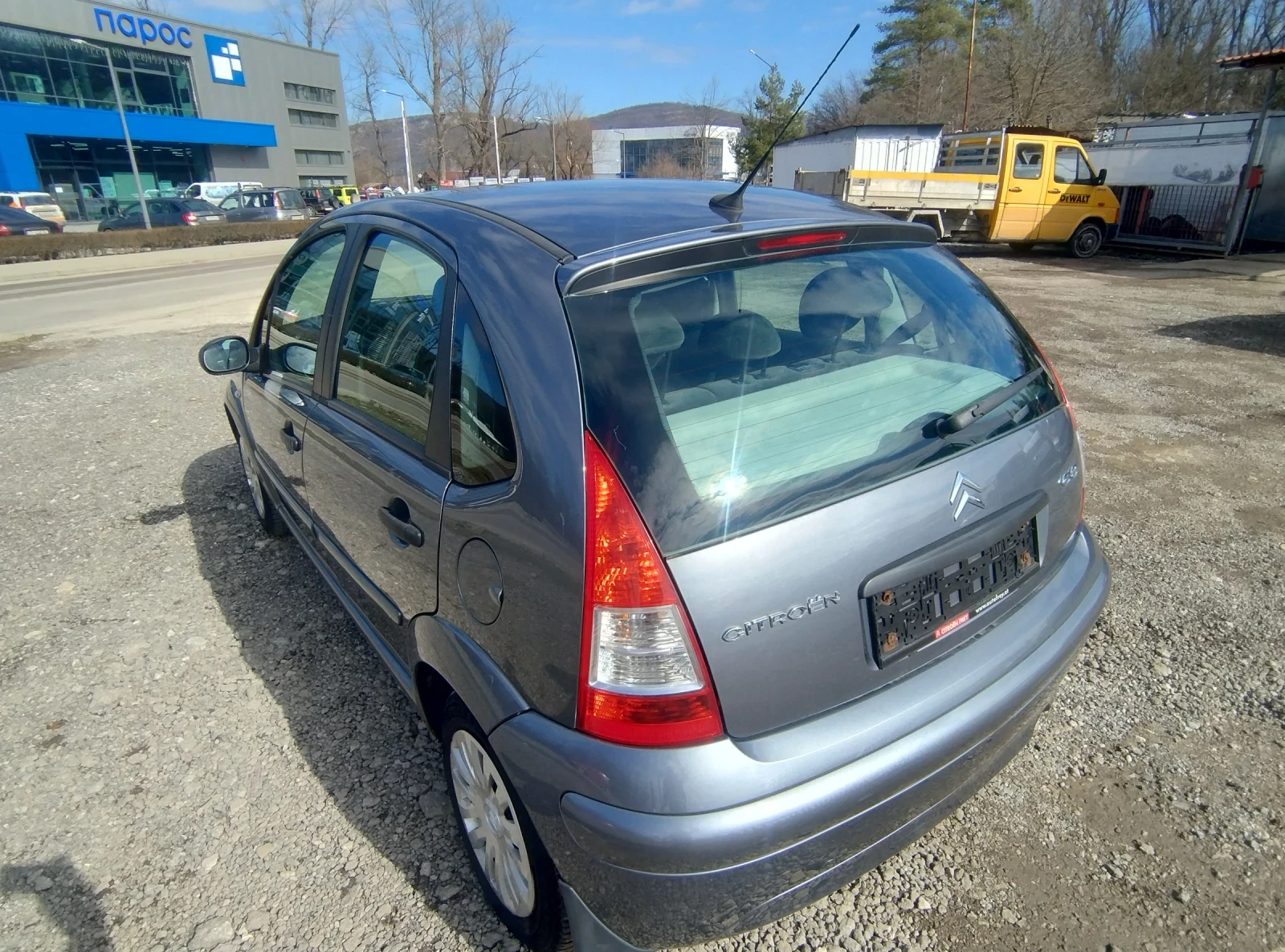 Citroen C3 1.2i Супер състояние!, снимка 4 - Автомобили и джипове - 53717616