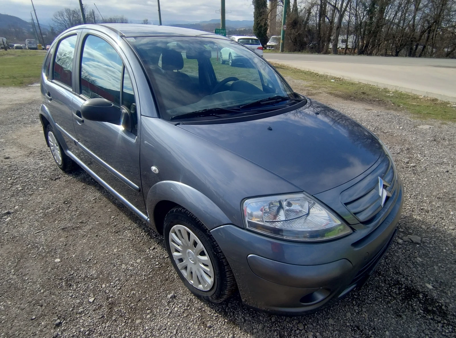 Citroen C3 1.2i Супер състояние!, снимка 10 - Автомобили и джипове - 53717616