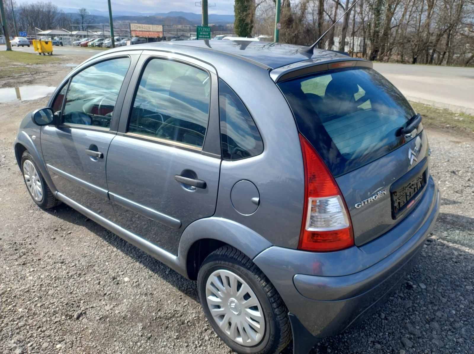 Citroen C3 1.2i Супер състояние!, снимка 6 - Автомобили и джипове - 53717616