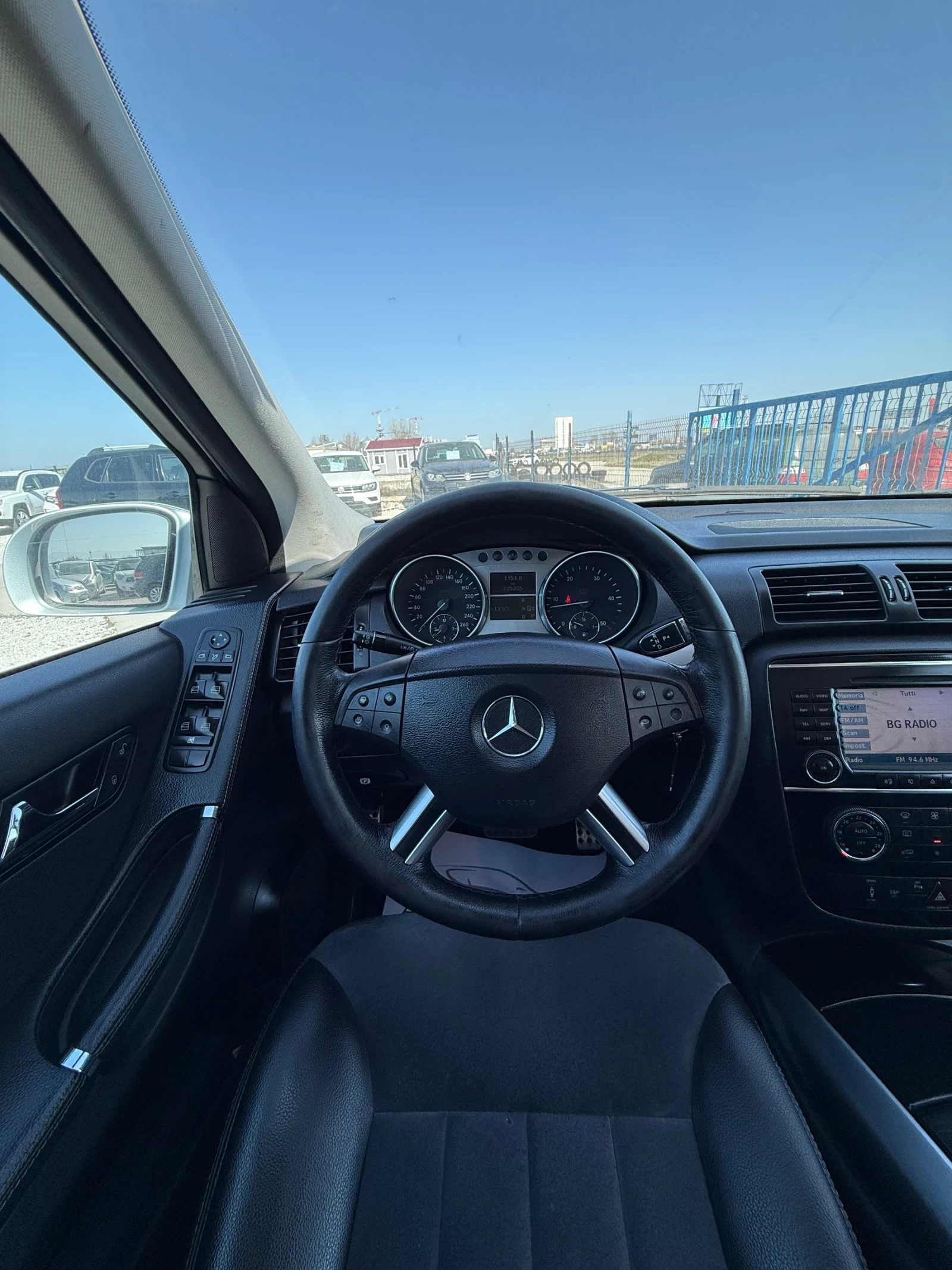 Mercedes-Benz R 320 CDi 4matic, снимка 12 - Автомобили и джипове - 53835852
