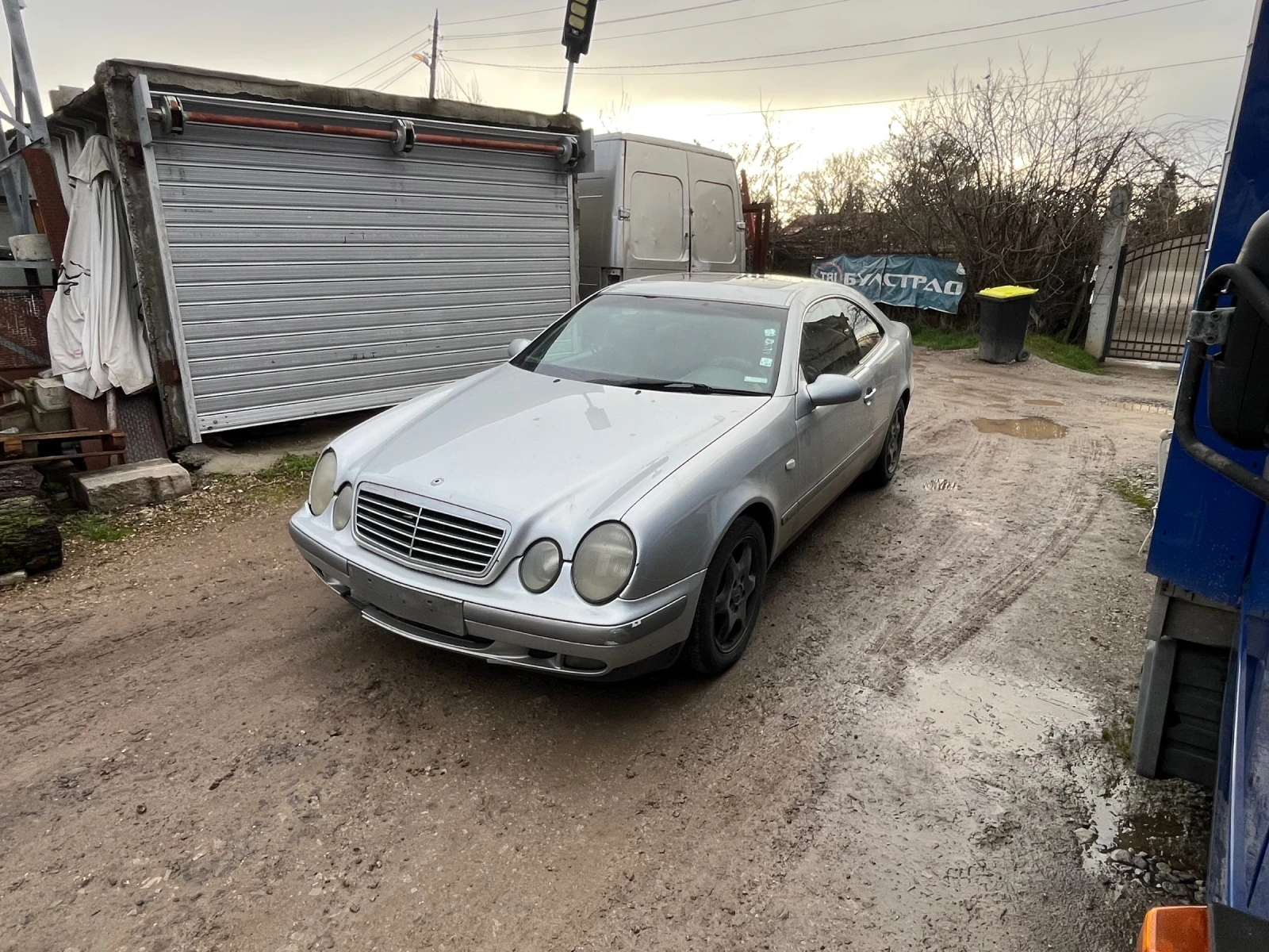 Mercedes-Benz CLK 2.0/192/Kompressor, снимка 3 - Автомобили и джипове - 54070852