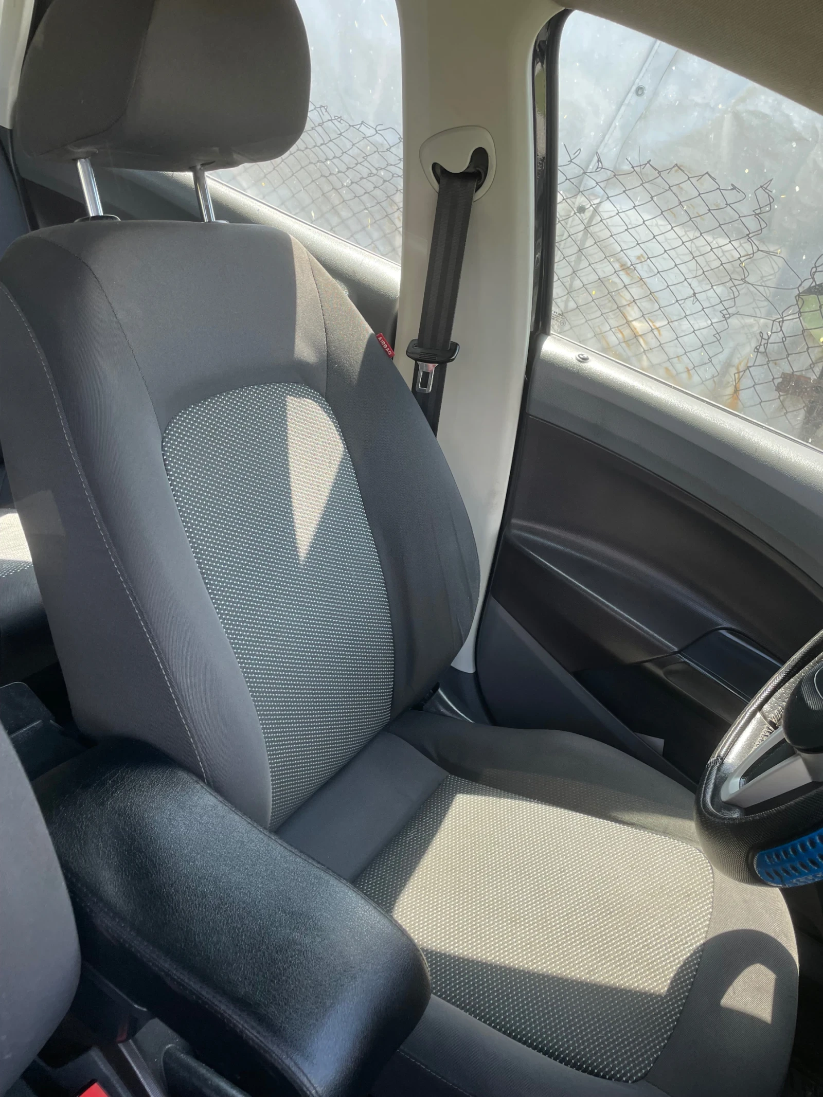 Seat Ibiza Ibiza, снимка 13 - Автомобили и джипове - 54170069