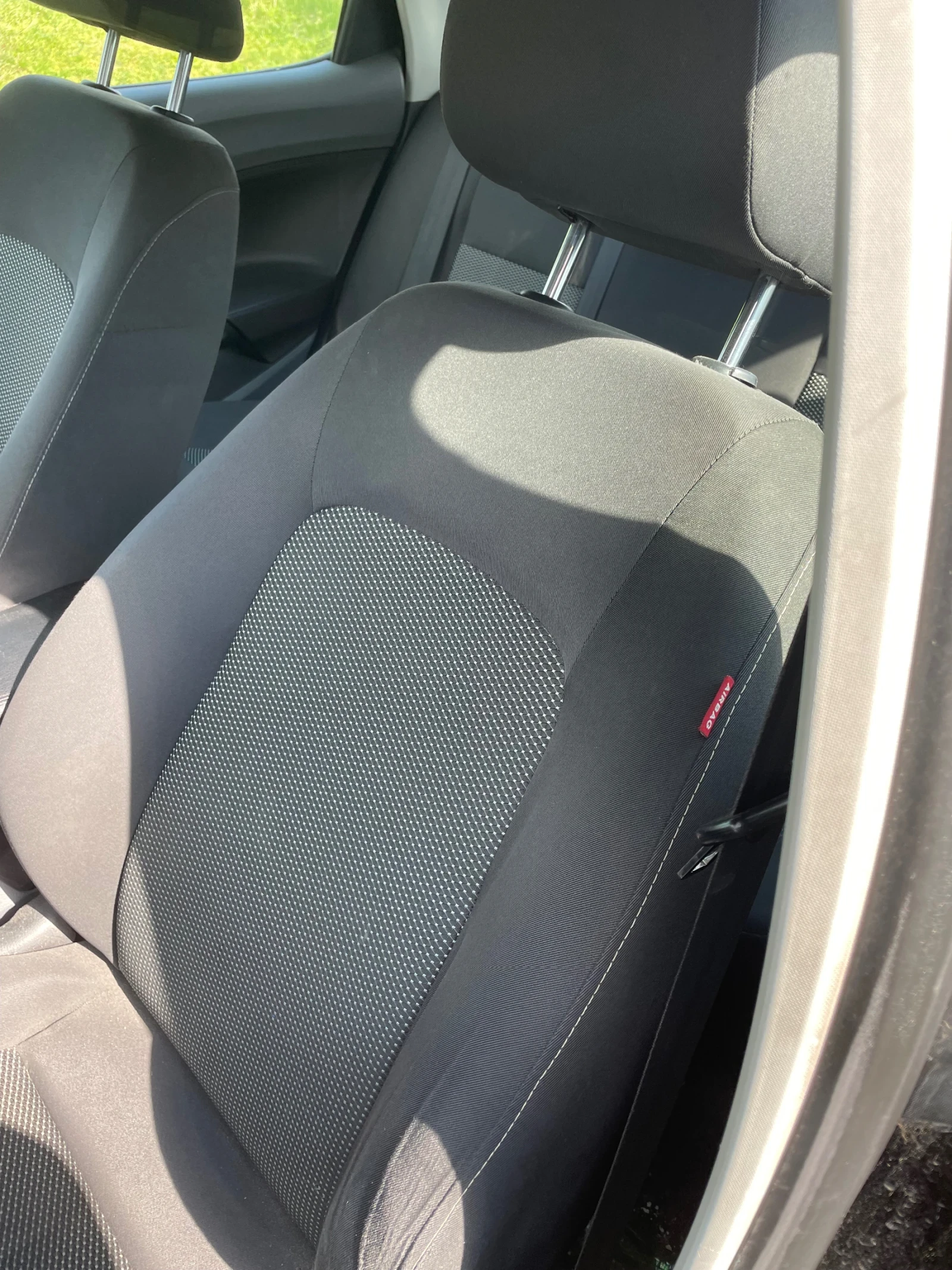 Seat Ibiza Ibiza, снимка 6 - Автомобили и джипове - 54170069