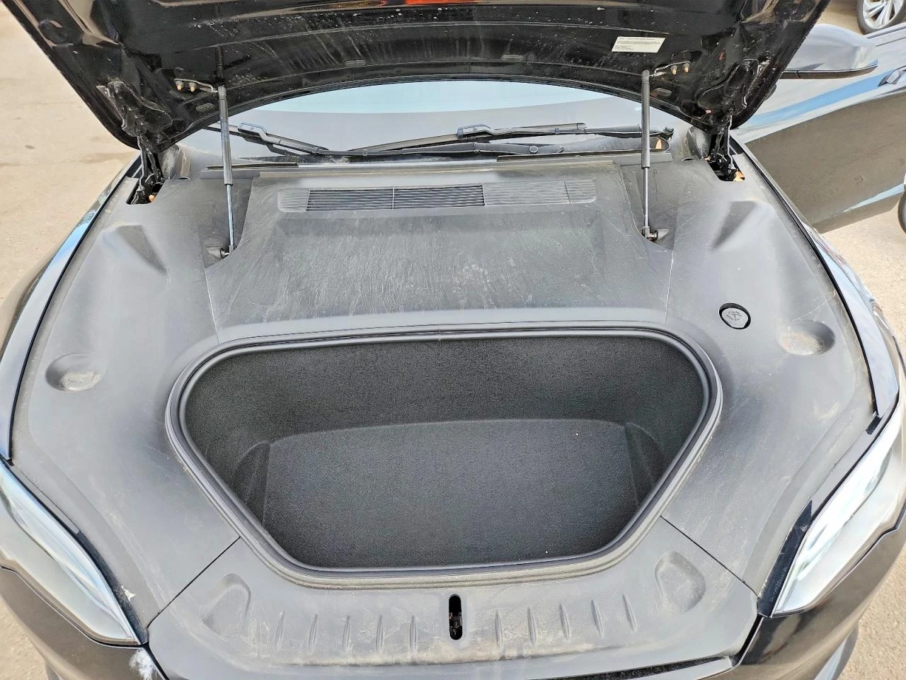 Tesla Model S Dual Motor All-Wheel Drive | Mobile.bg � ����������� 11
