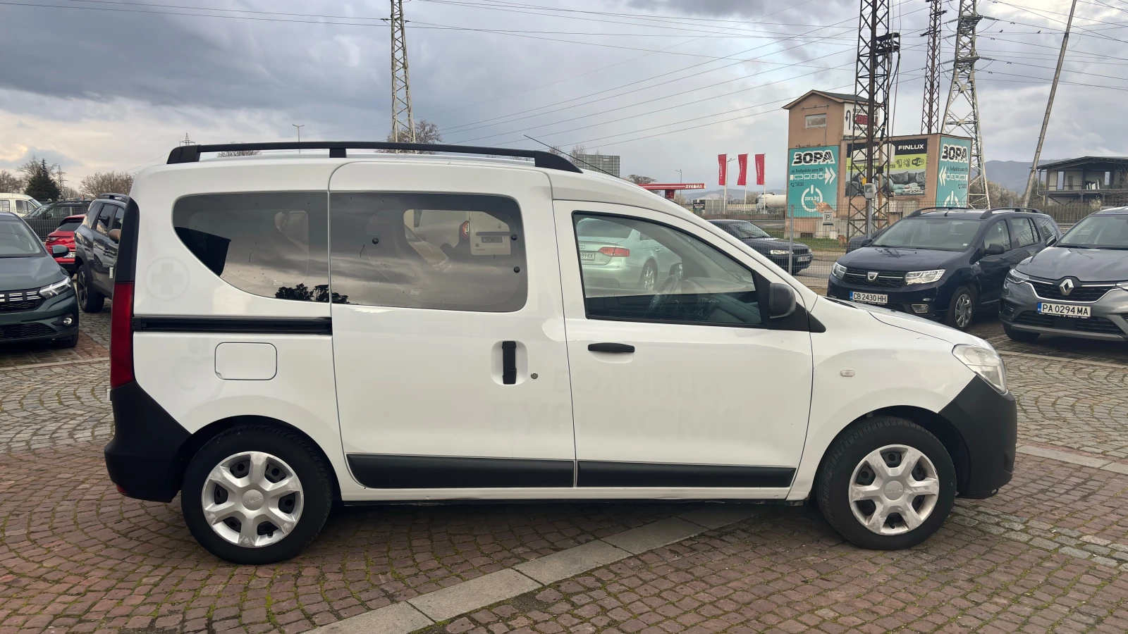 Dacia Dokker 1.6 / 82 к.с., снимка 3 - Автомобили и джипове - 54972896