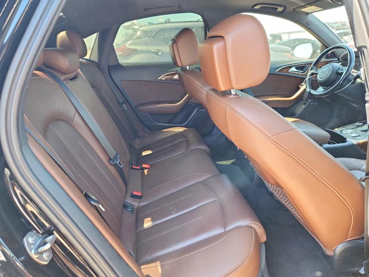Audi A6 2.0l Premium Plus, снимка 10 - Автомобили и джипове - 55093974
