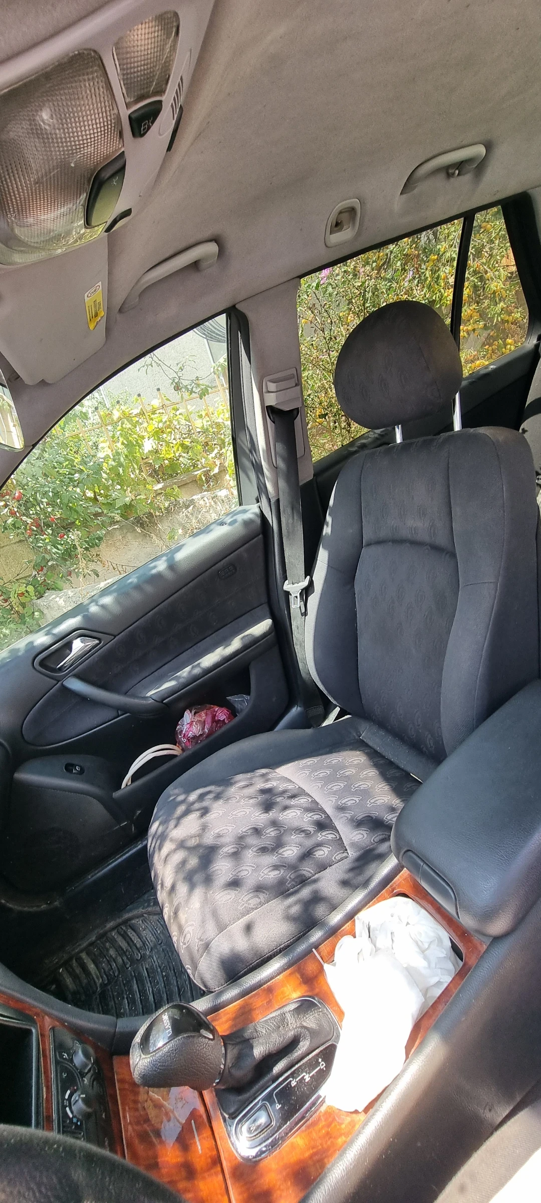 Mercedes-Benz C 200 CDI, снимка 5 - Автомобили и джипове - 55601345