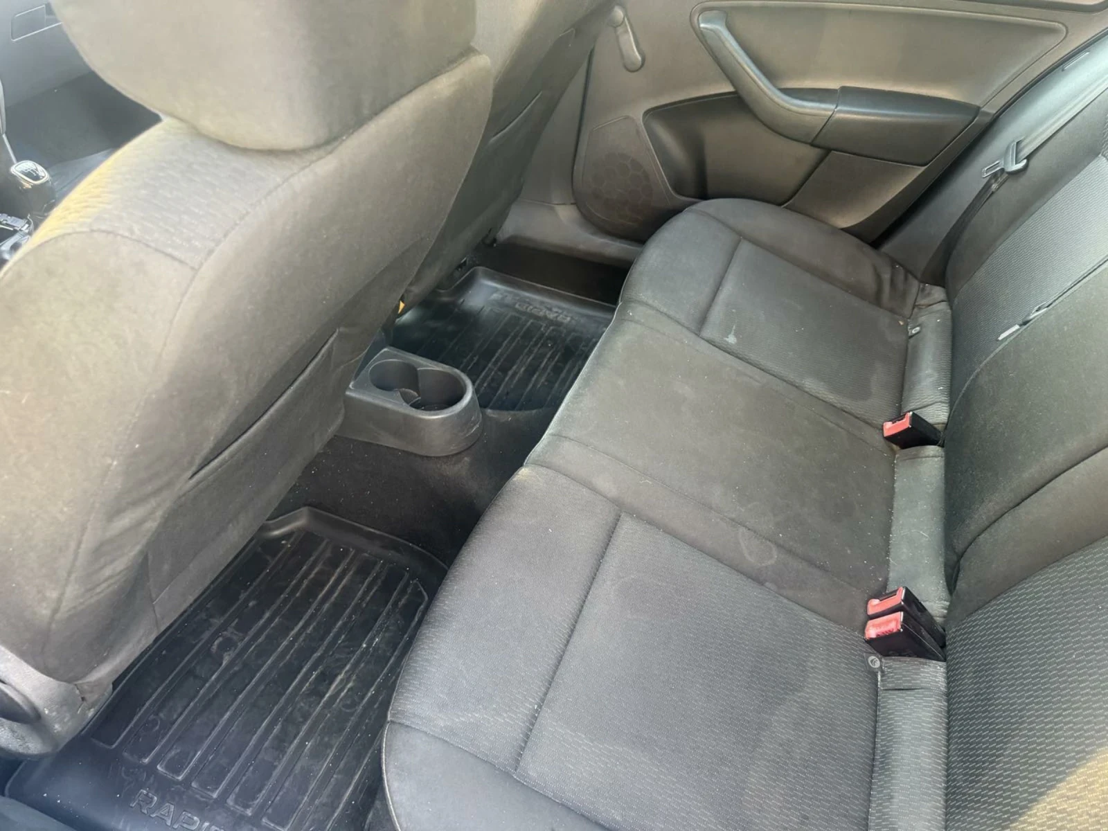 Skoda Rapid  1 2 газ 2013 г 4555 ефро , снимка 12 - Автомобили и джипове - 55624758