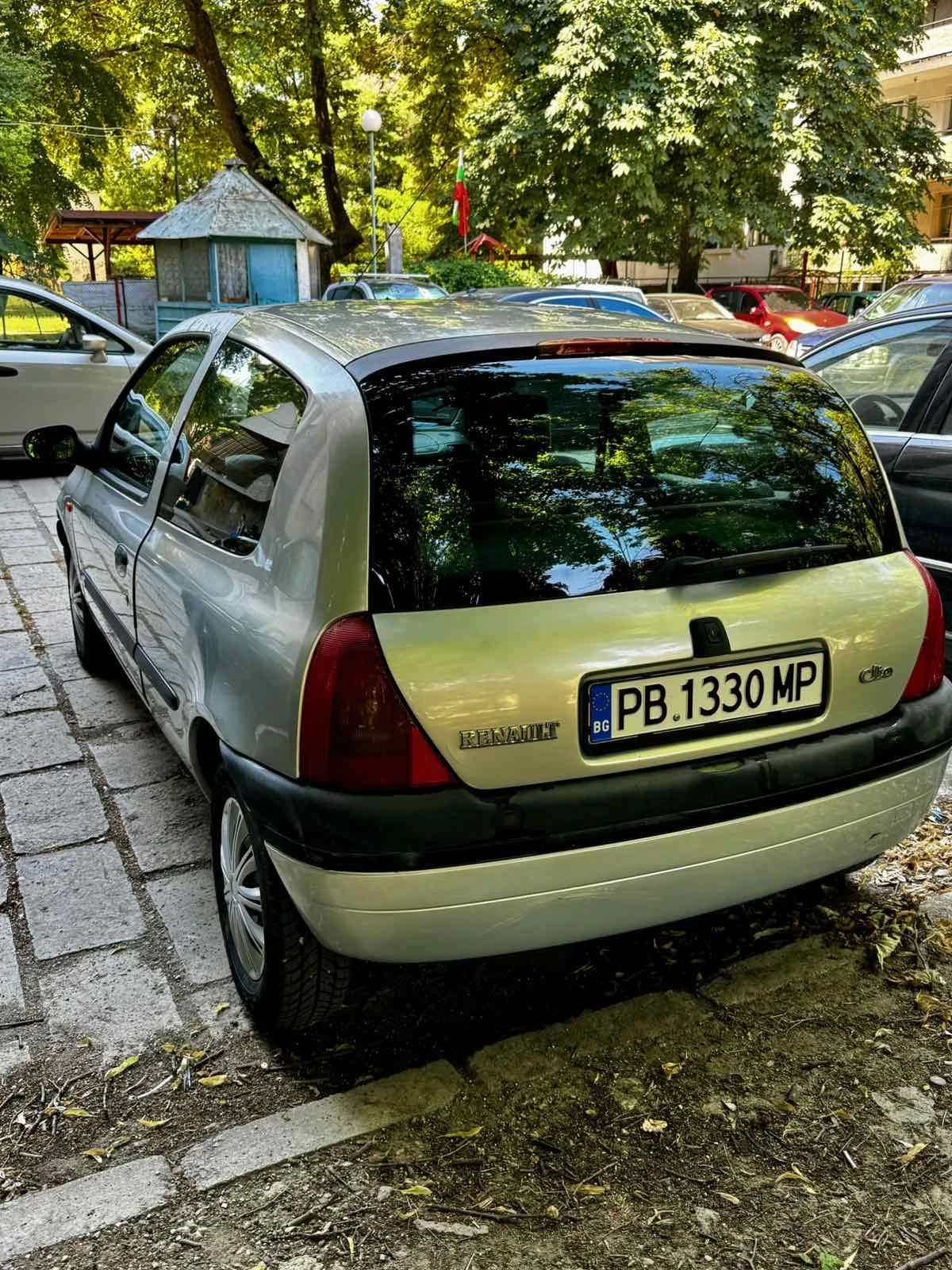 Renault Clio, снимка 3 - Автомобили и джипове - 56059681