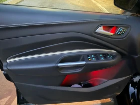 Ford Kuga Vignale, 4х4, 240 к.с. Мото Пфое лизинг , снимка 14