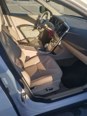 Volvo XC60, снимка 12