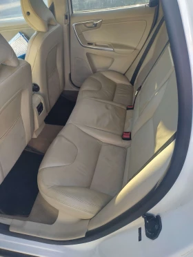 Volvo XC60, снимка 13