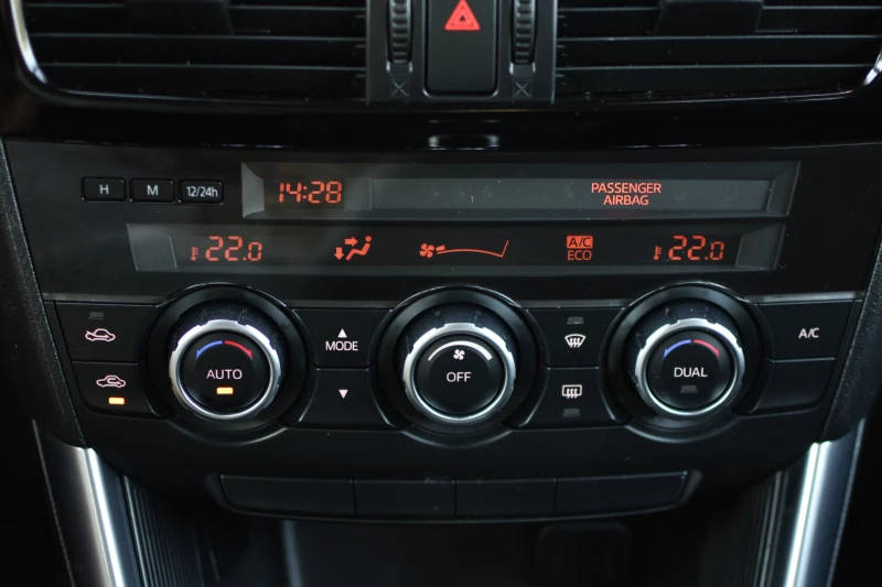 Mazda CX-5 2.2 DIESEL 121000 !!!!!!, снимка 10 - Автомобили и джипове - 51769899