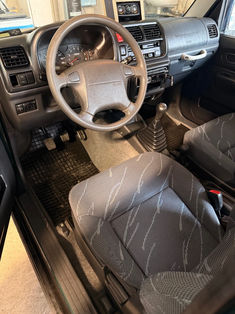 Suzuki Jimny 1.3 japan, снимка 8 - Автомобили и джипове - 52856889