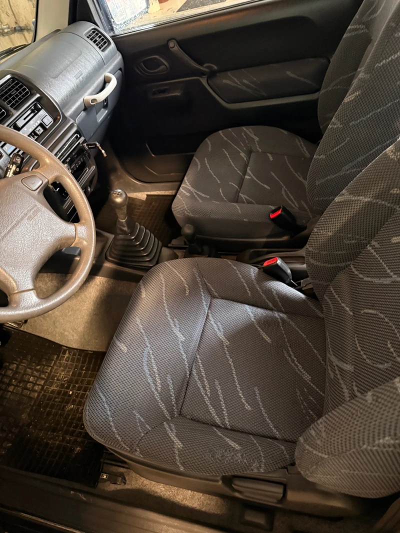 Suzuki Jimny 1.3 japan, снимка 9 - Автомобили и джипове - 52856889