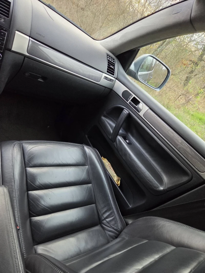 VW Touareg 4.2 с газ, снимка 8 - Автомобили и джипове - 53155843