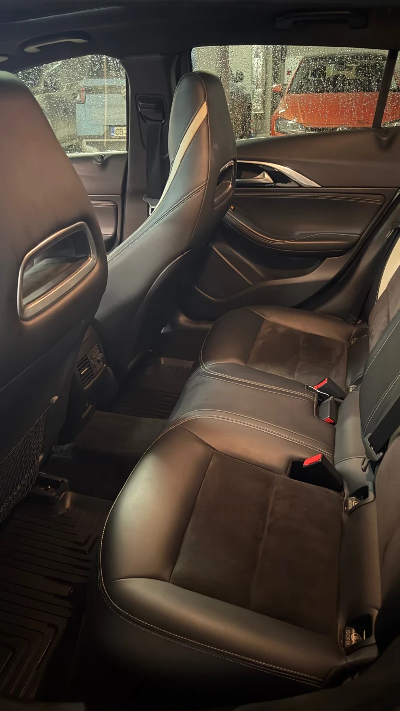 Infiniti Q30 S 4x4, снимка 12 - Автомобили и джипове - 53393167