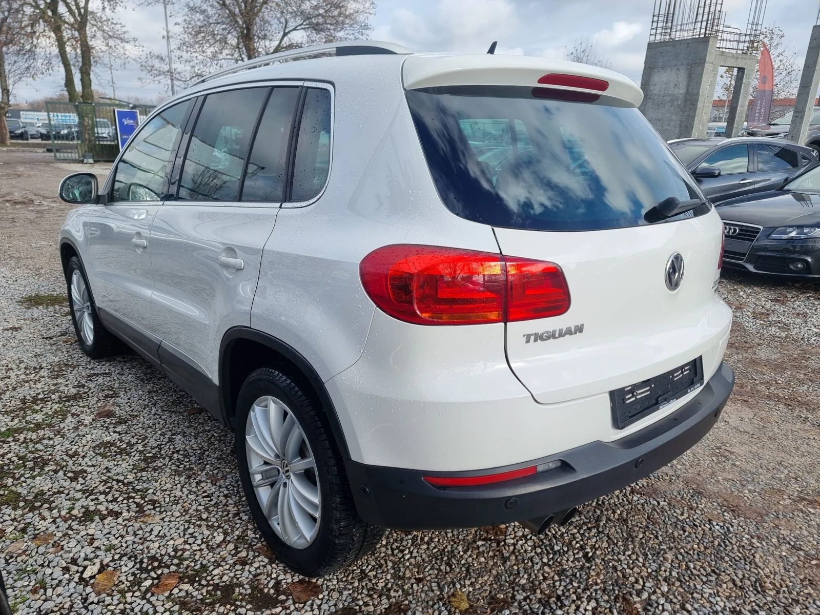 VW Tiguan 2.0TDI - изображение 9