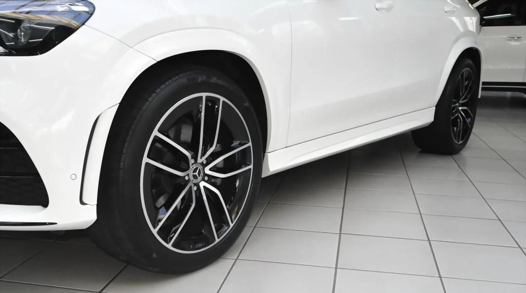 Mercedes-Benz GLE 400 d 4Matic = AMG Line= Night Package Гаранция - изображение 4