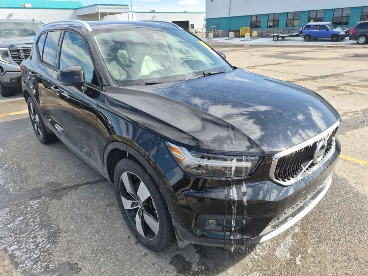 Volvo XC40 MOMENTUM| PANORAMA| 2 �����| CARFAX  | Mobile.bg � ����������� 2