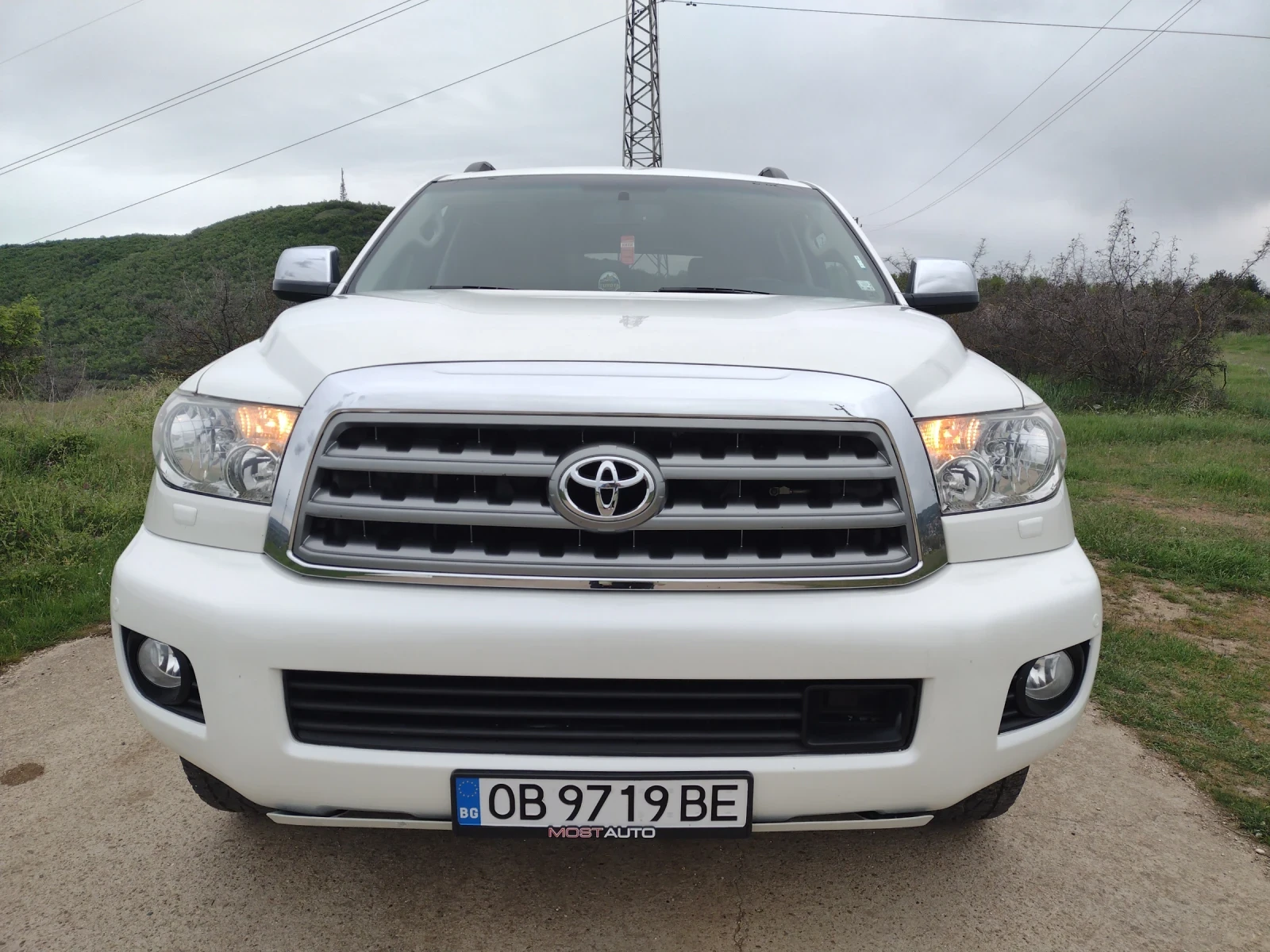 Toyota Sequoia Platinum, снимка 13 - Автомобили и джипове - 54276765