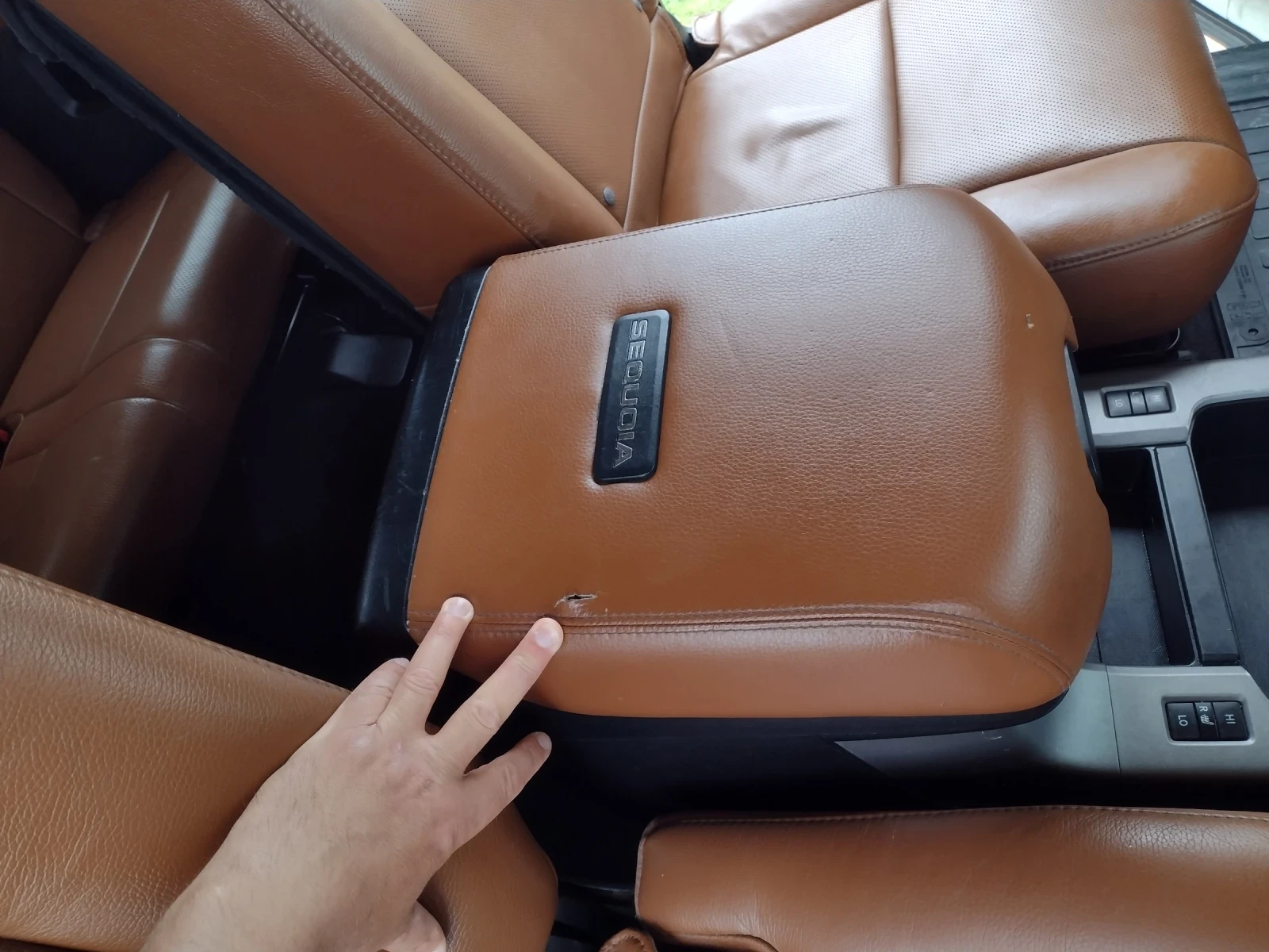 Toyota Sequoia Platinum, снимка 3 - Автомобили и джипове - 54276765