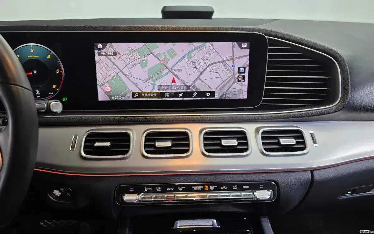Mercedes-Benz GLE 300 4MATIC / ПОДГРЕВИ / AIRMATIC / ДИСТРОНИК, снимка 11 - Автомобили и джипове - 54756343