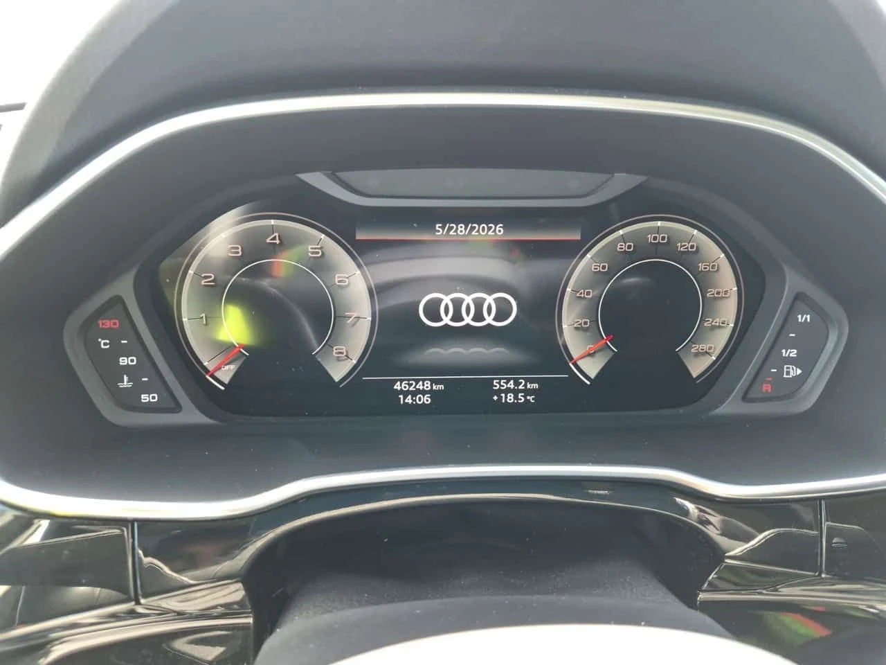 Audi Q3  TECHNIK| PANO| ПАМЕТ| ПОДГРЕВИ| 2 КЛЮЧА| , снимка 10 - Автомобили и джипове - 54763904