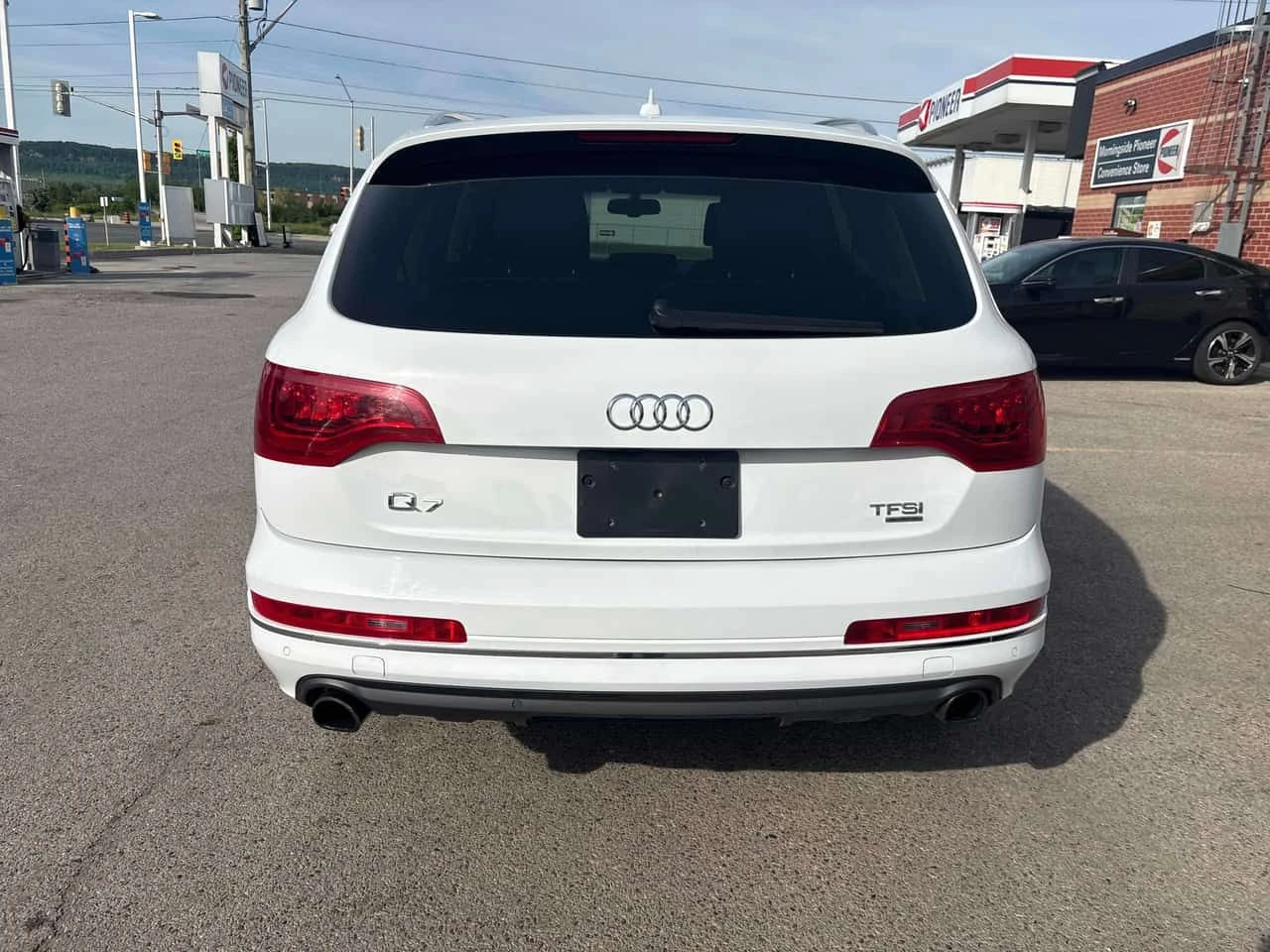 Audi Q7 * 3.0T Technik * CARFAX * ОПЦИЯ ЗА ФИНАНСИРАНЕ * , снимка 4 - Автомобили и джипове - 55663096