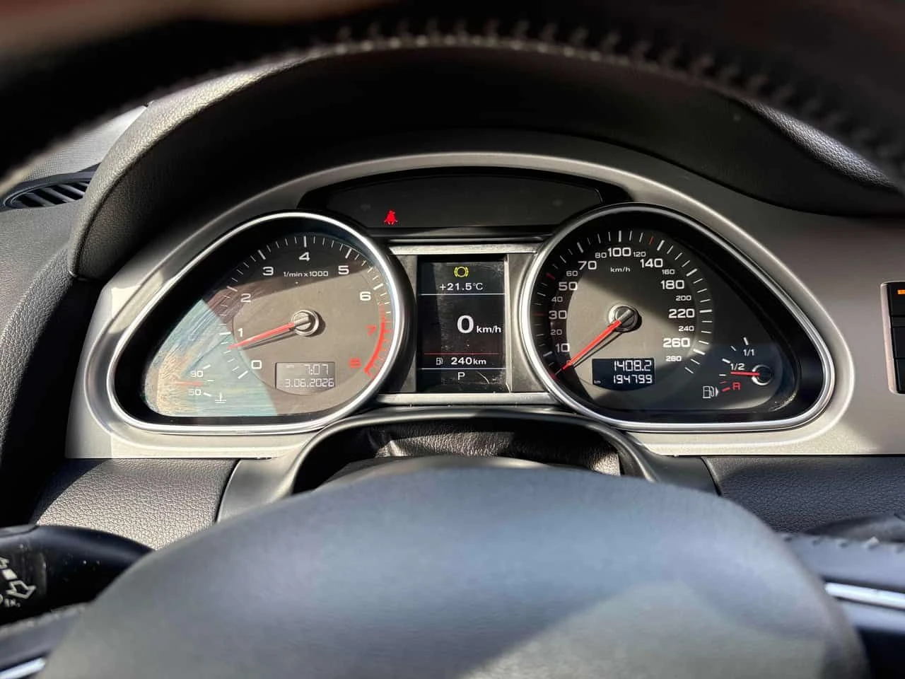 Audi Q7 * 3.0T Technik * CARFAX * ОПЦИЯ ЗА ФИНАНСИРАНЕ * , снимка 8 - Автомобили и джипове - 55663096