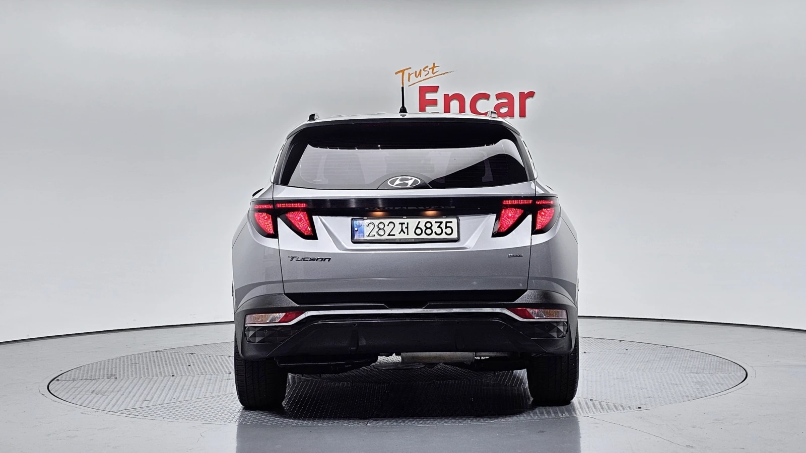 Hyundai Tucson Diesel 2.0 4WD PREMIUM autoprime.bg, снимка 4 - Автомобили и джипове - 55842912