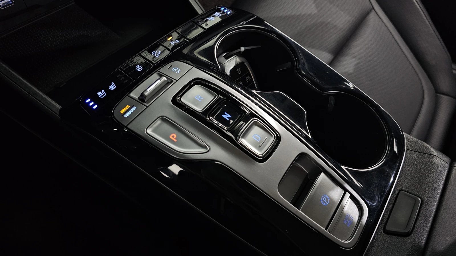 Hyundai Tucson Diesel 2.0 4WD PREMIUM autoprime.bg, снимка 9 - Автомобили и джипове - 55842912