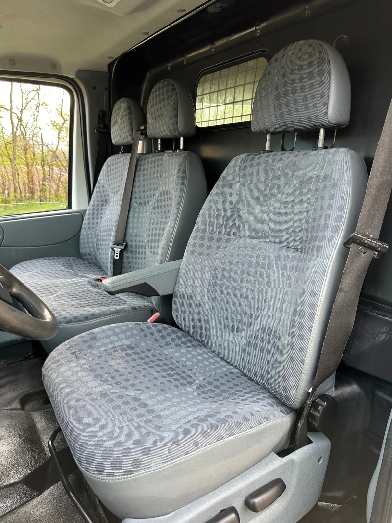 Ford Transit 2.2 131к.с., снимка 11 - Бусове и автобуси - 52037762