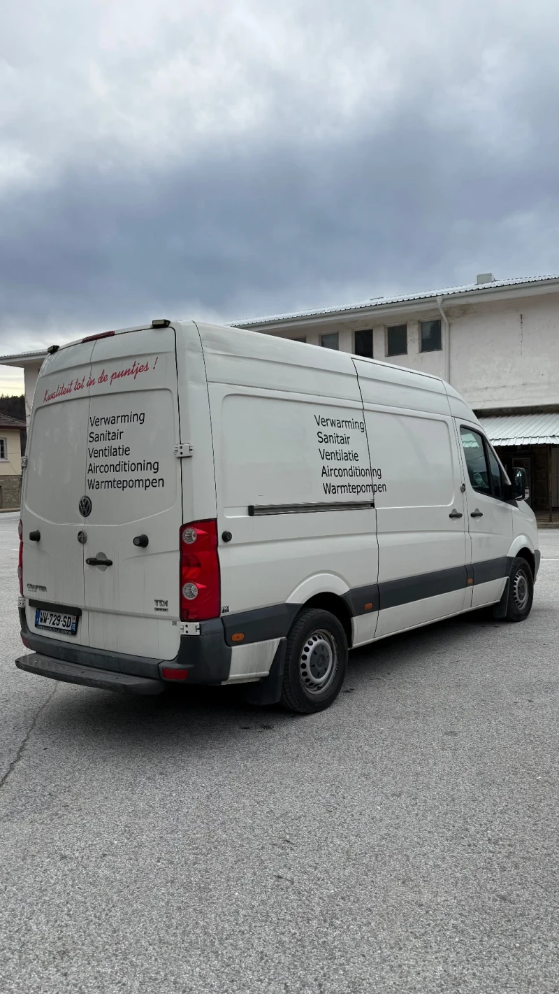 VW Crafter 2.5 blue TDI, снимка 5 - Бусове и автобуси - 52921215